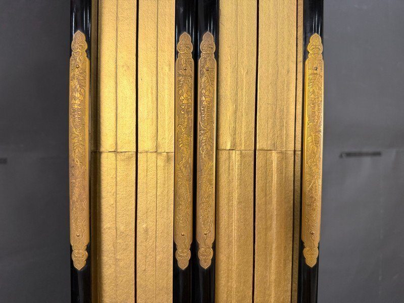 Tall Gold · A Screen Pair · photograph 9