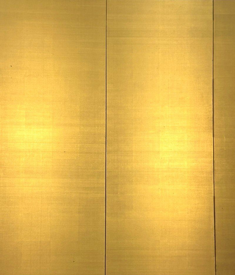 Gold with a Silk-Like Texture · photograph 3