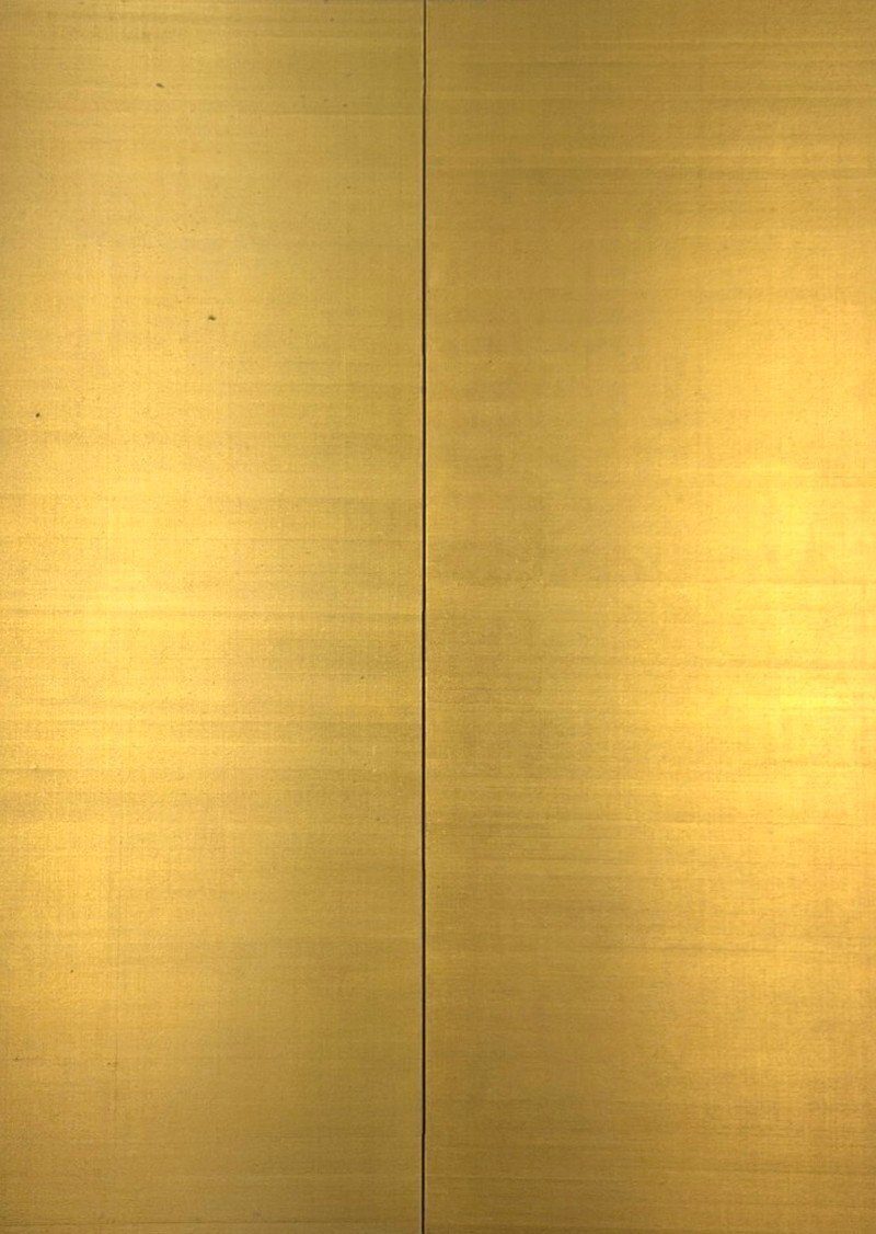 Gold with a Silk-Like Texture · photograph 4
