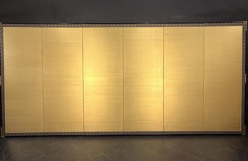 Gold with a Silk-Like Texture — Single 6-panel screen
